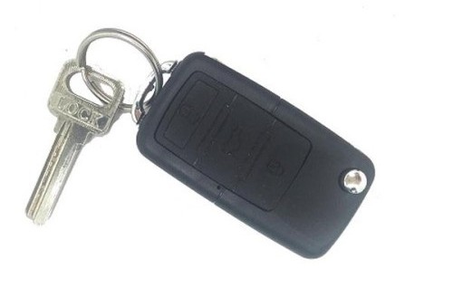 блуетоотх ауто привезак за кључеве